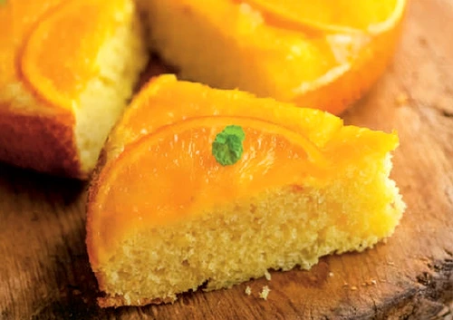 Prăjitură îmbibată cu gust de portocale