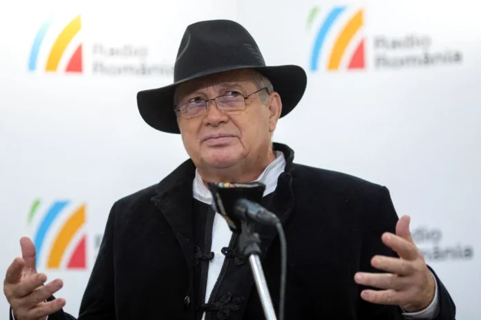 Incendiul de la locuința lui Mircea Dinescu din Dolj! Autorul suspectează pe cineva: „Mai întâi mi-au incendiat via”