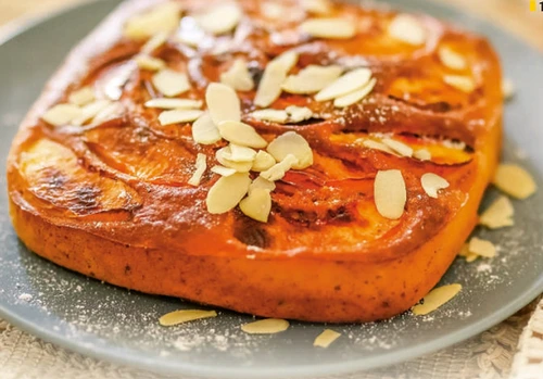 Prune și nuci în tartă Prune și nuci în tartă