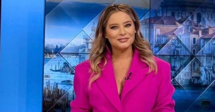 „Reacția uimitoare a Laurei Cosoi când le-a vorbit fetițelor despre „bebelușul din burtică””