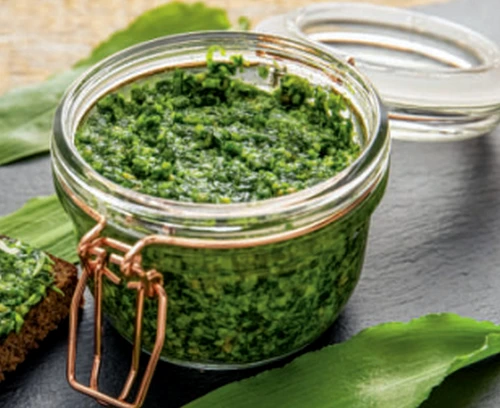 Pesto din usturoi sălbatic