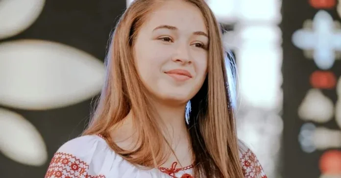 Ultima publicație a tinerei artiste Andreea Micu, care a murit la doar 17 ani din cauza unui accident vascular cerebral.