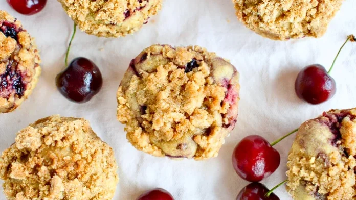 Brioșe fără gluten și lactoză cu vișine! Dulciura perfectă pentru cei care au alergii Brioșe fără gluten și lactoză cu vișine! Dulciura perfectă pentru cei care au alergii