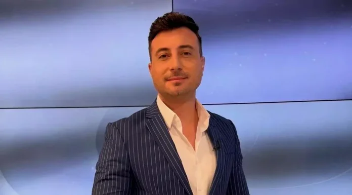 Valentin Sanfira, față în față cu două urși! Artistul a experimentat clipe de panică: „Am avut impresia că sunt vaci!” Valentin Sanfira, față în față cu două urși! Artistul a experimentat clipe de panică: „Am avut impresia că sunt vaci!”